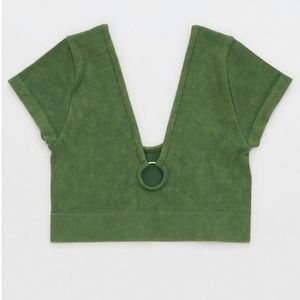 American eagle crop top